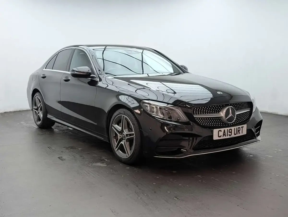 Used Mercedes C300 AMG Line Premium 258 HP (189 kW) 2019 Black Sedan