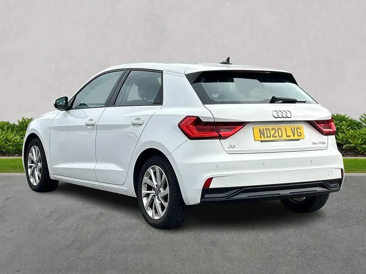 Used Audi A1 Sportback Sport 150 HP (110 kW) 2020 White Hatchback