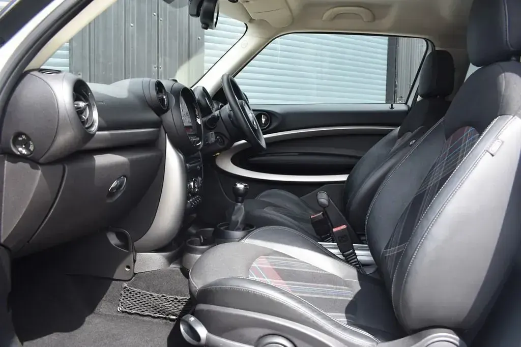 Usado Mini Cooper Coupé 112 CV (82 kW) 2014 Blanco Coupe
