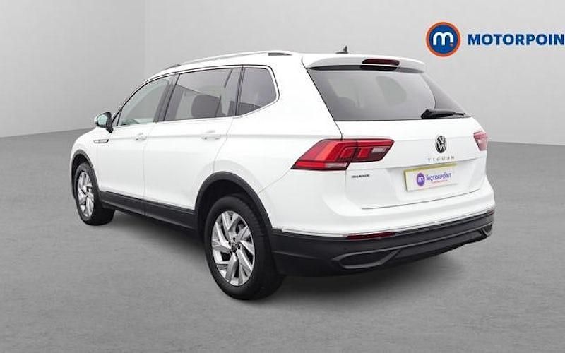 Used VW Tiguan Allspace Life 150 HP (110 kW) 2024 SUV