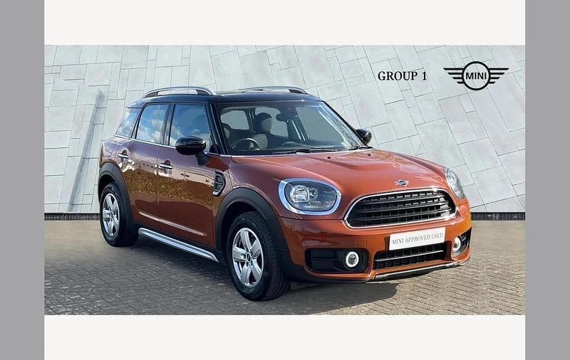 Used Mini Cooper Countryman Classic 136 HP (100 kW) 2019 Brown SUV