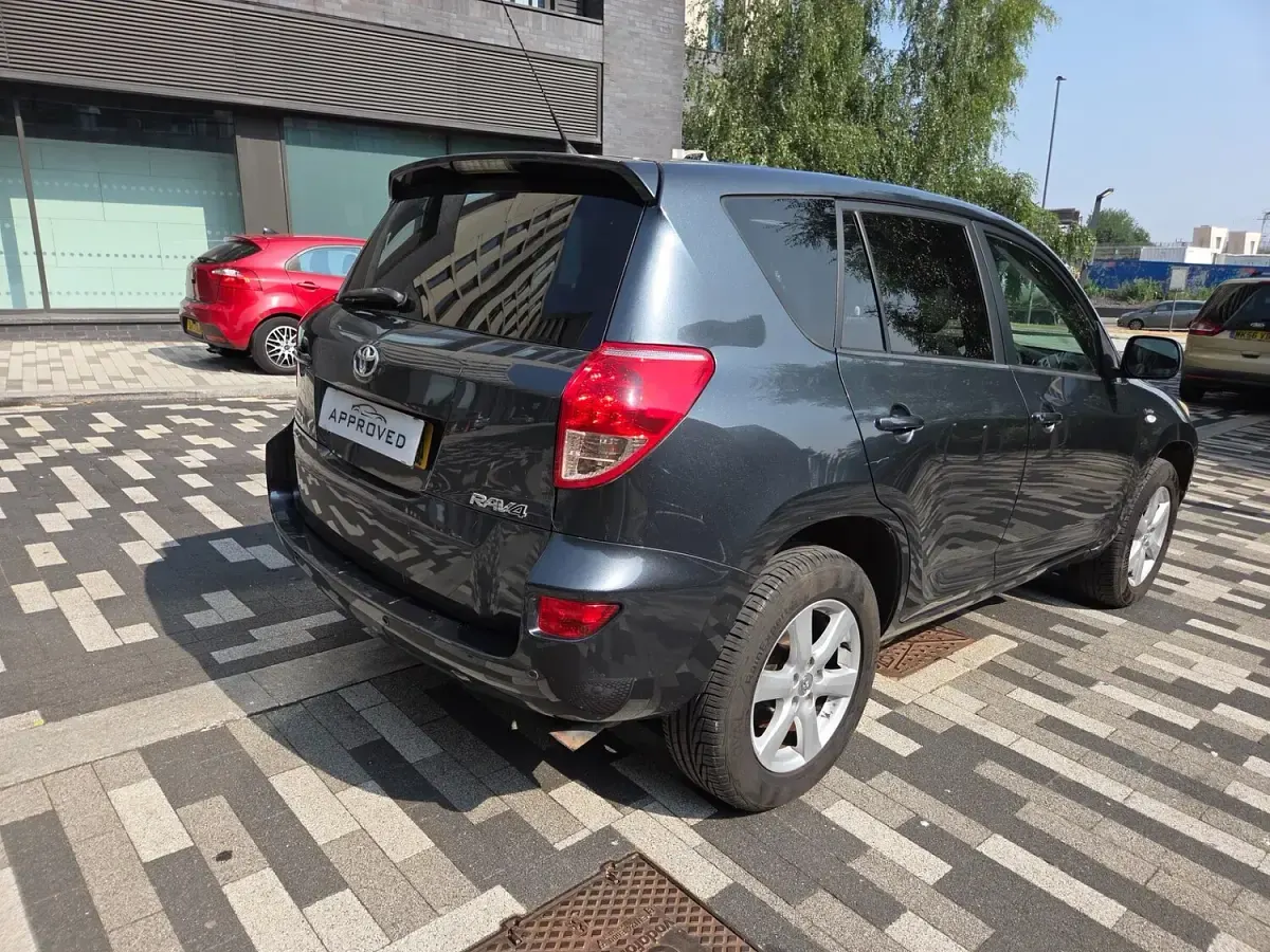 Used Toyota RAV4 150 HP (110 kW) 2008 Grey SUV