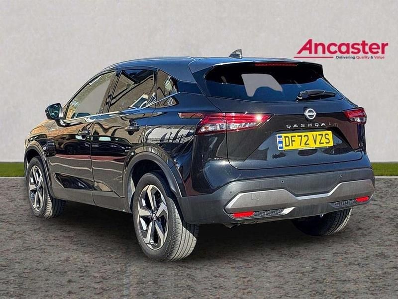 Used Nissan Qashqai N-Connecta 138 HP (101 kW) 2023 Black SUV