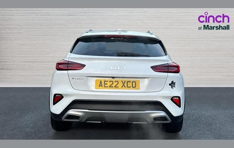 Used Kia XCeed 158 HP (116 kW) 2022 White SUV