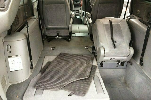 Used Chrysler Grand Voyager 172 HP (126 kW) 2005 MPV