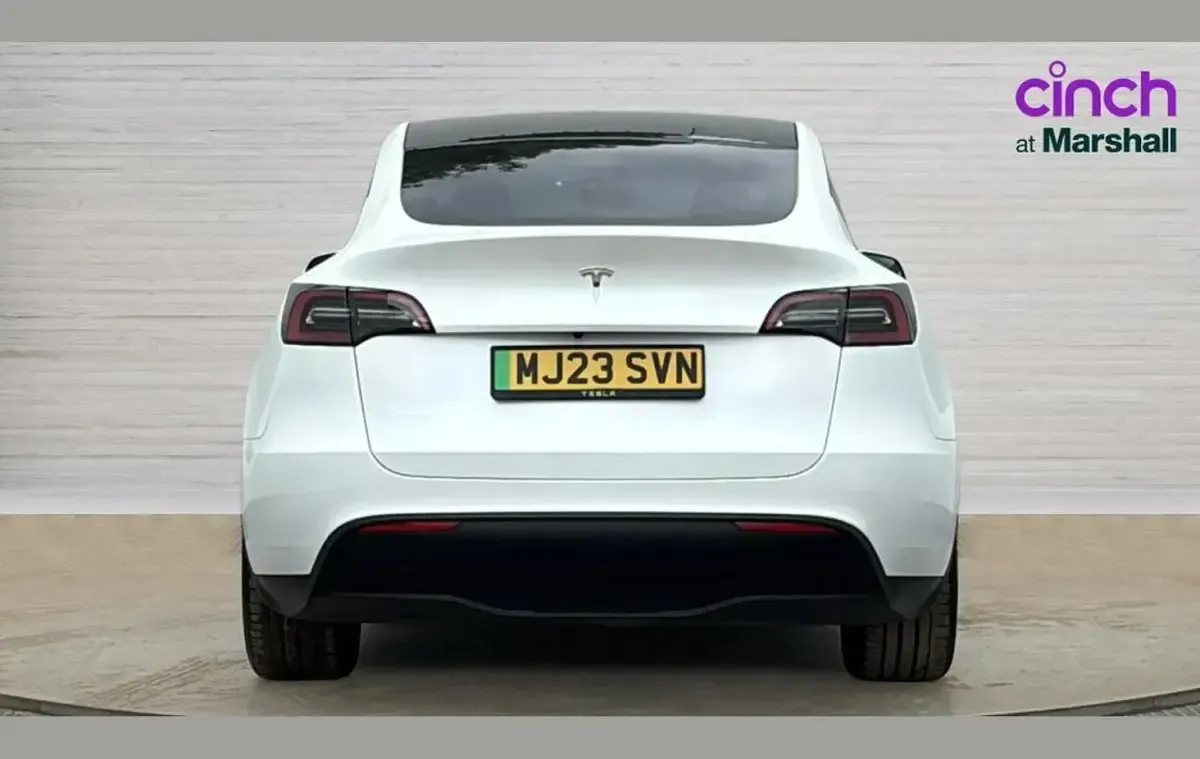 Used Tesla Model Y RWD 219 kW (299 HP) 2023 White SUV