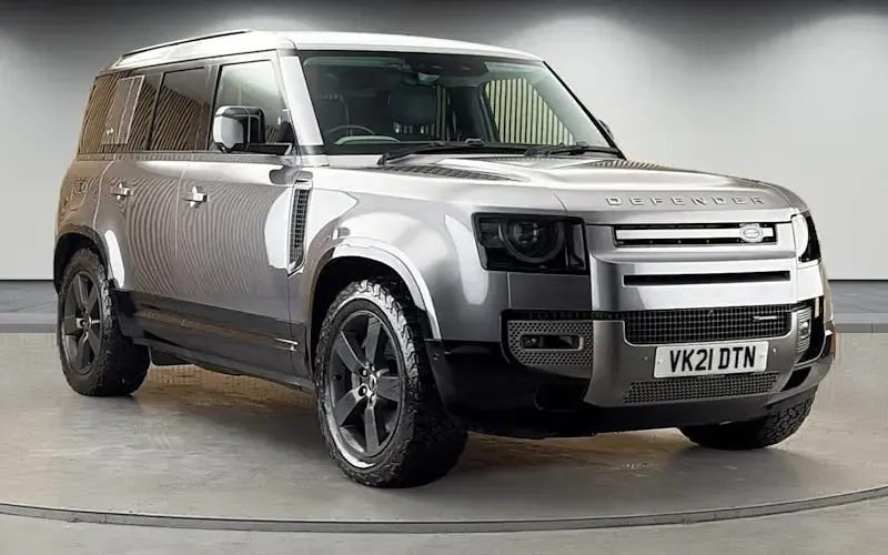 Used Land Rover Defender HSE Dynamic 404 HP (297 kW) 2024 SUV