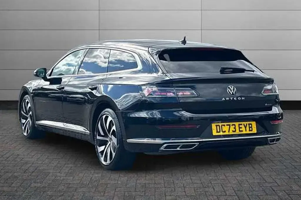 Used VW Arteon R-line 200 HP (147 kW) 2023 Black Estate