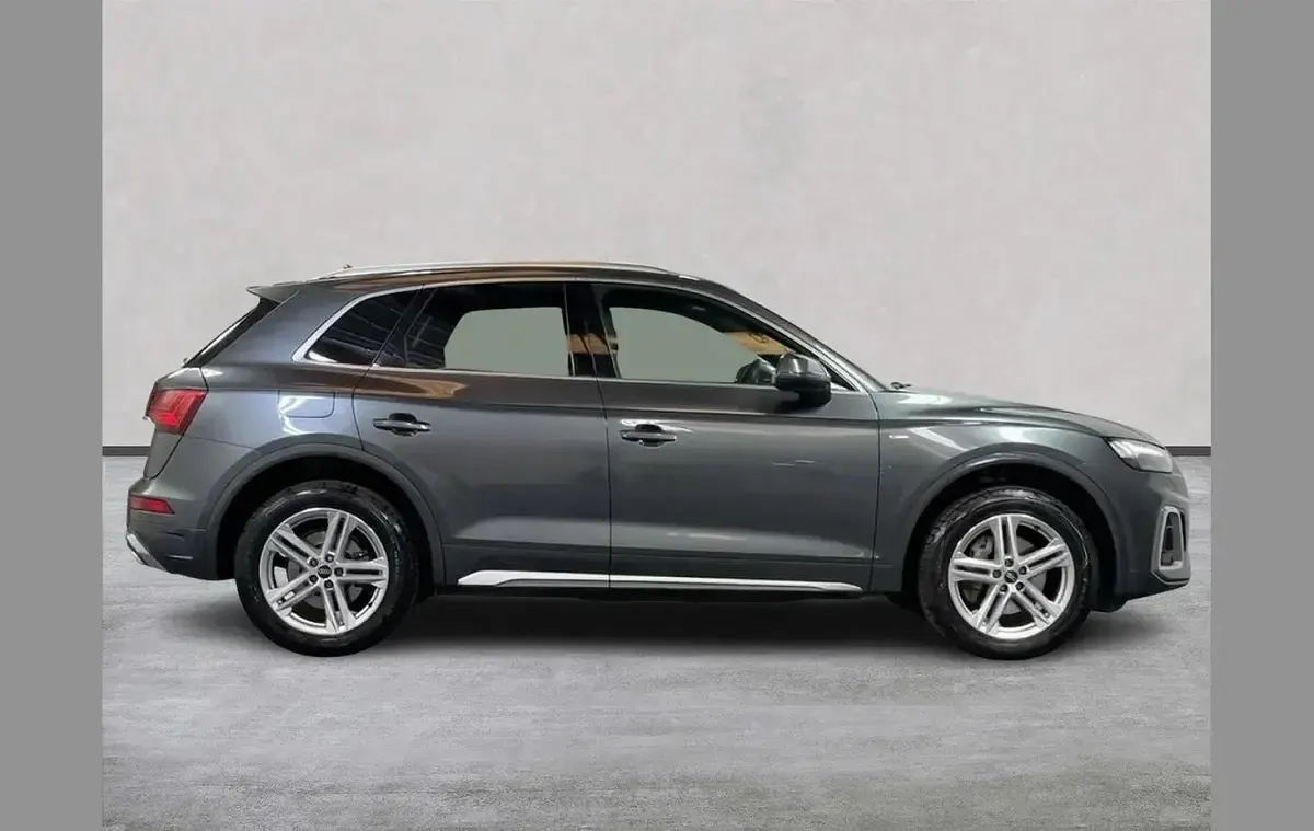 Used Audi Q5 S-Line 204 HP (150 kW) 2022 Grey SUV