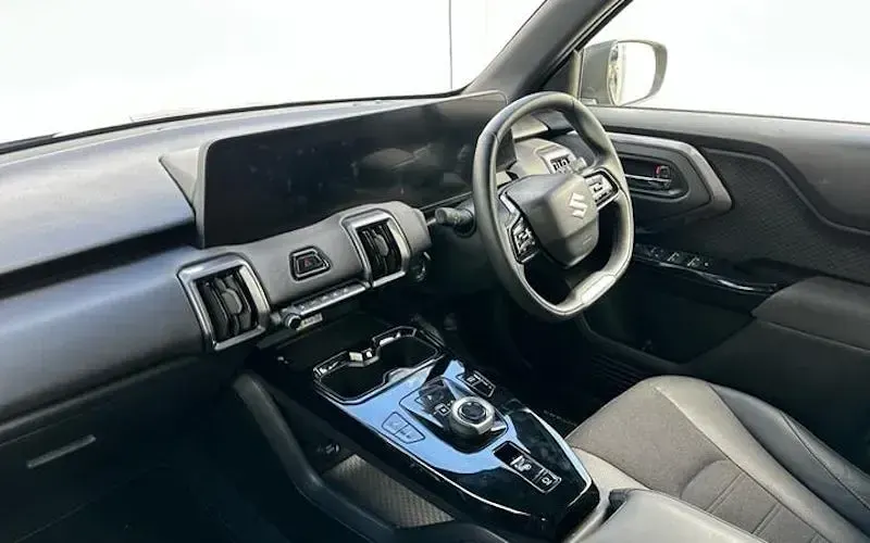 Used Suzuki e-Vitara 127 kW (174 HP) 2026 Black SUV