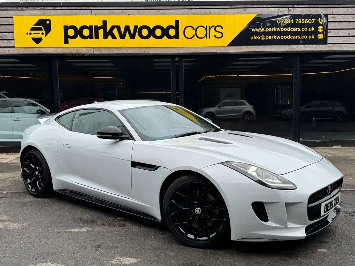 Used Jaguar F-Type Supercharged 340 HP (250 kW) 2015 White Coupe