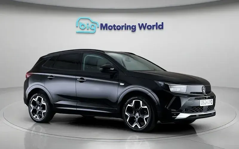 Used Vauxhall Grandland X Ultimate 131 HP (96 kW) 2024 Black SUV