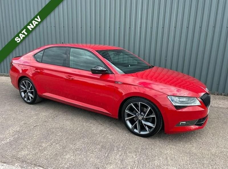 Red Used 2016 Skoda Superb SportLine Hatchback | £11,990 (Super price) - Image 1/3