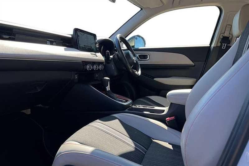 Used Honda HR-V Advance 131 HP (96 kW) 2022 White SUV