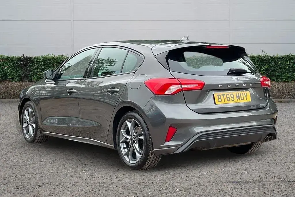 Used Ford Focus ST-Line 125 HP (91 kW) 2019 Hatchback