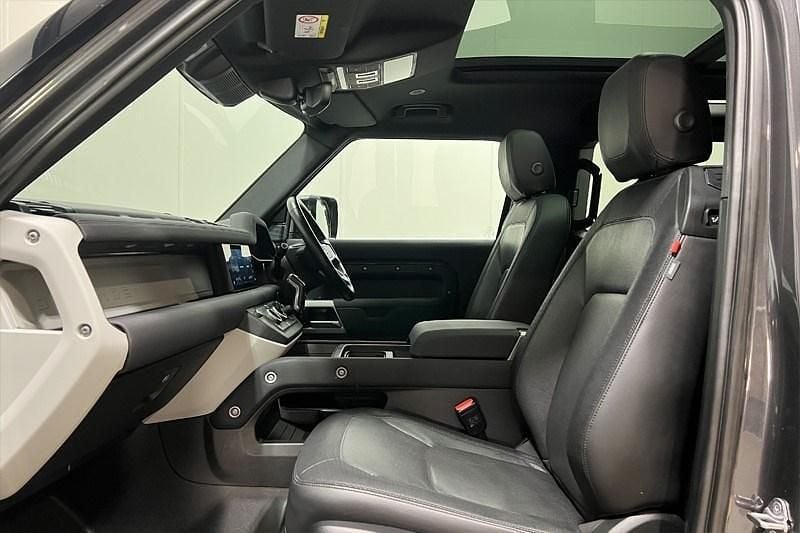Used Land Rover Defender SE Dynamic 245 HP (180 kW) 2022 Grey SUV