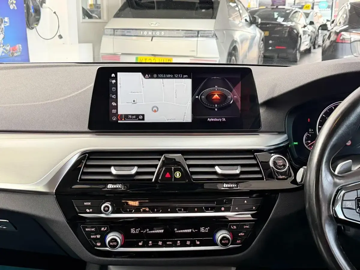 Used BMW 530 Sport Line 261 HP (191 kW) 2018 Blue Sedan