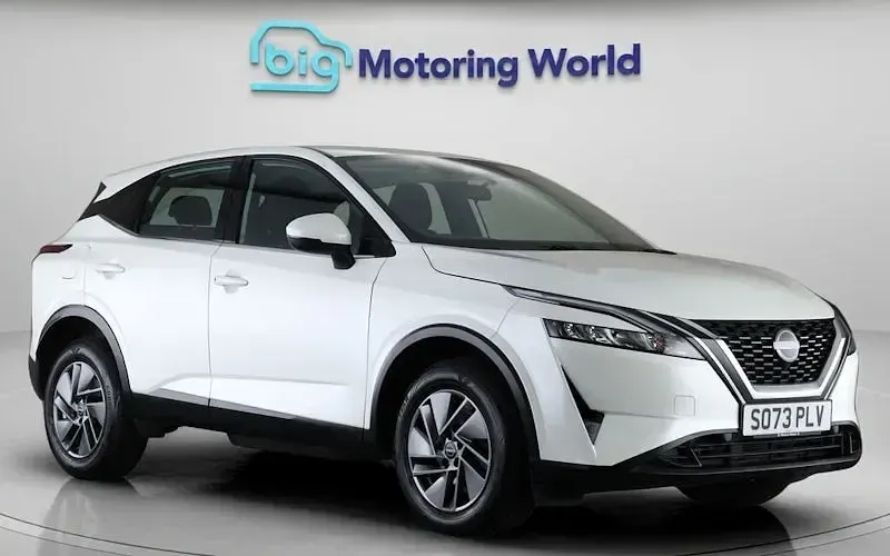 Second-hand Nissan Qashqai Acenta Premium 140 CP (102 kW) 2023 SUV