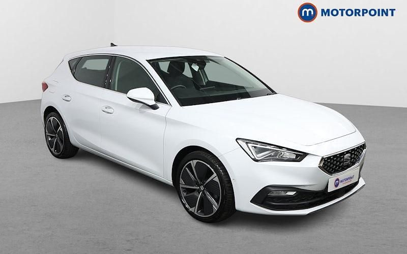 White Used 2022 Seat Leon XCELLENCE Lux Hatchback | £16,349 (Fair price) - Image 1/4