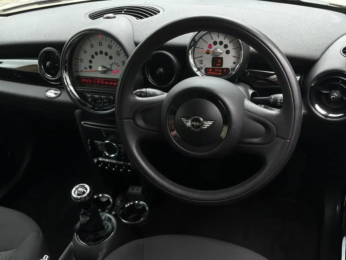 Used Mini ONE Hatch 2013 White Hatchback