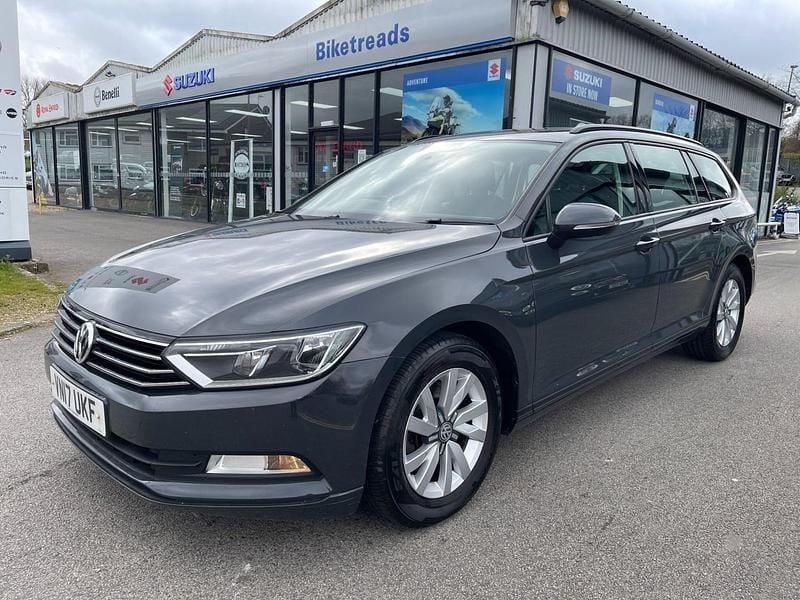 Used VW Passat S 150 HP (110 kW) 2017 Grey Estate