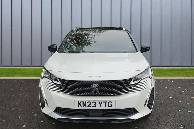 White Used 2023 Peugeot 3008 GT SUV | £19,489 (Fair price) - Image 1/4