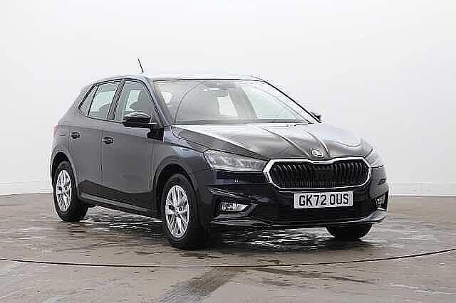 Black magic pearl effect Used 2022 Skoda Fabia Comfort Hatchback | £13,995 (Fair price) - Image 1/4