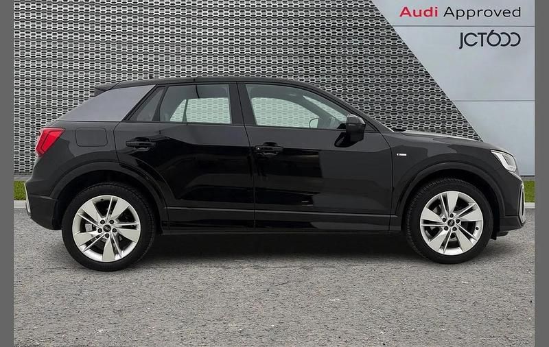 Used Audi Q2 S-Line 147 HP (108 kW) 2023 Black SUV