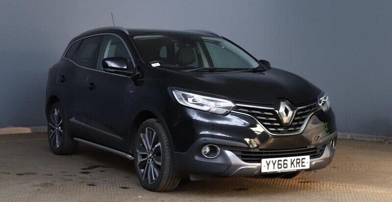 Black Used 2016 Renault Kadjar Signature SUV | £8,990 (Fair price) - Image 1/3