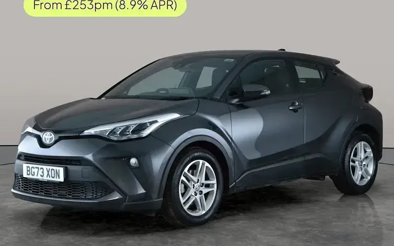 Second-hand Toyota C-HR 122 CP (89 kW) 2023 SUV