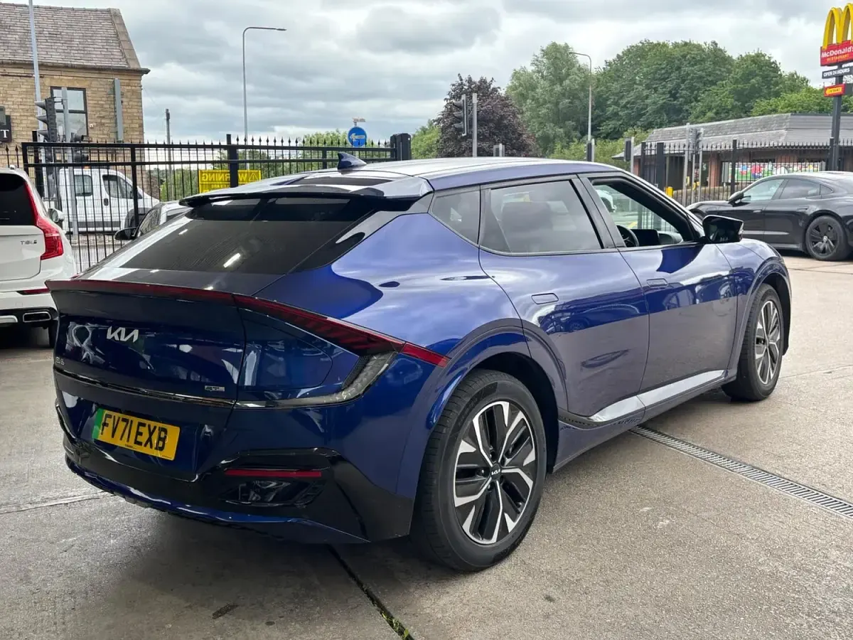 Used Kia EV6 GT-Line 166 kW (226 HP) 2021 Blue SUV