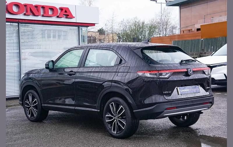 Second-hand Honda HR-V Elegance 131 CP (96 kW) 2023 Negru SUV