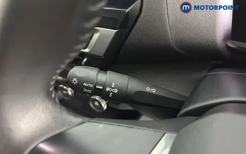 Used Citroën C4 PureTech 131 HP (96 kW) 2023 Grey SUV