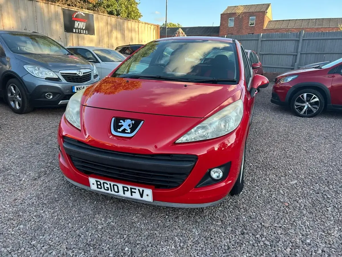 Used Peugeot 207 2010 Red Hatchback