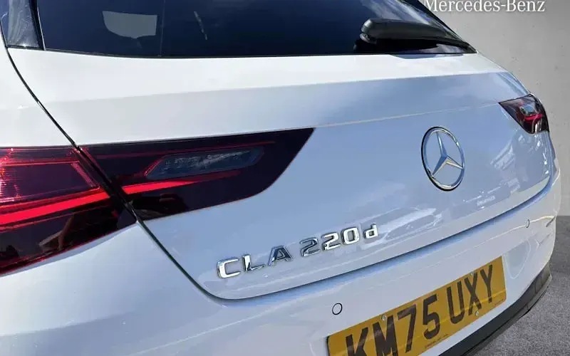 Used Mercedes CLA220 AMG line 190 HP (139 kW) 2025 White Estate