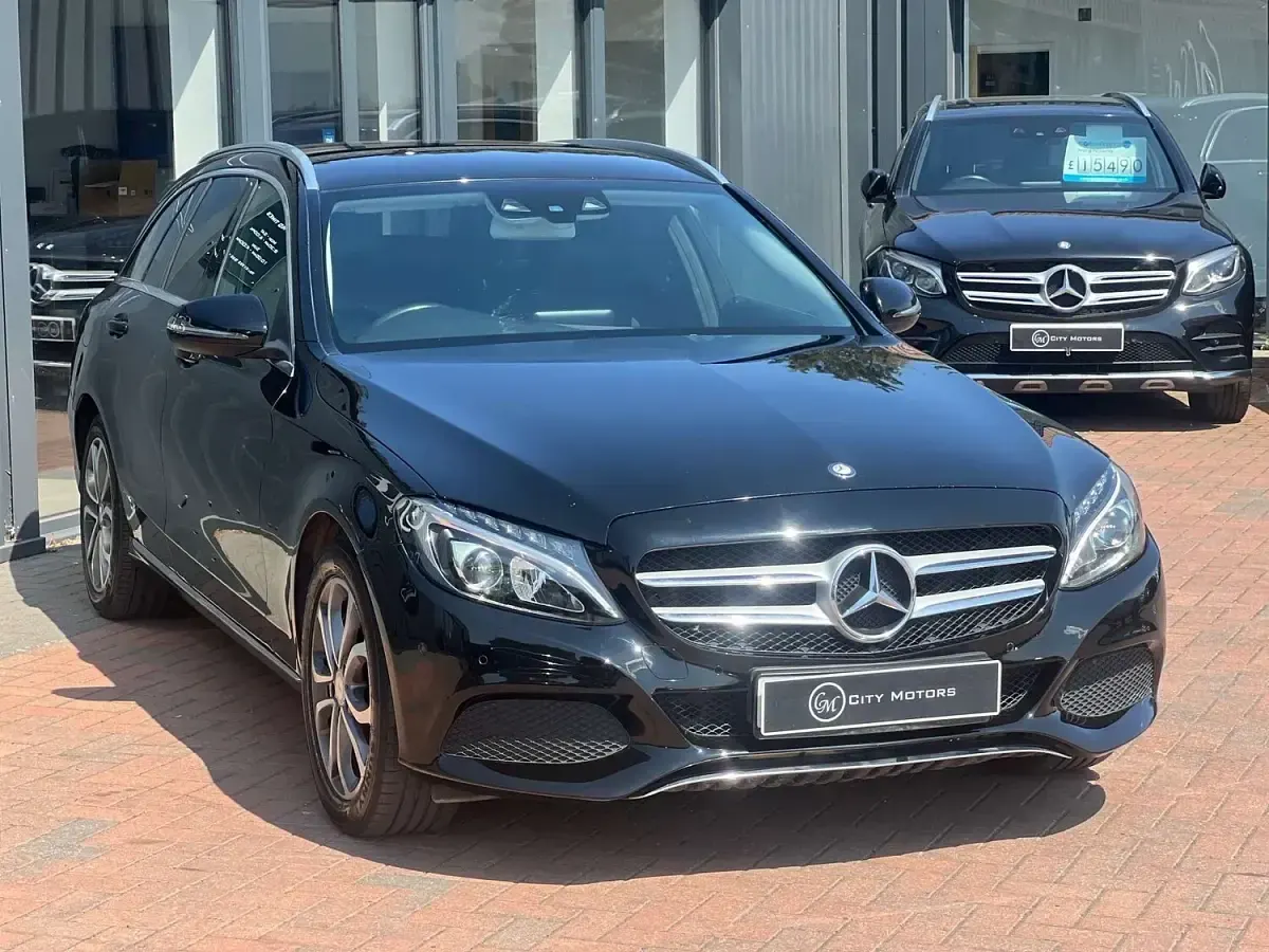 Used Mercedes C350e 2016 Black Estate