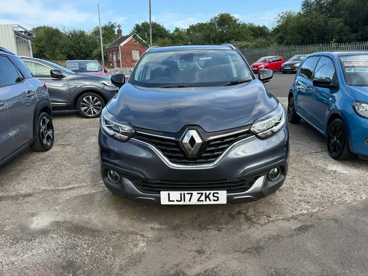 Used Renault Kadjar Signature S 110 HP (80 kW) 2017 Grey SUV