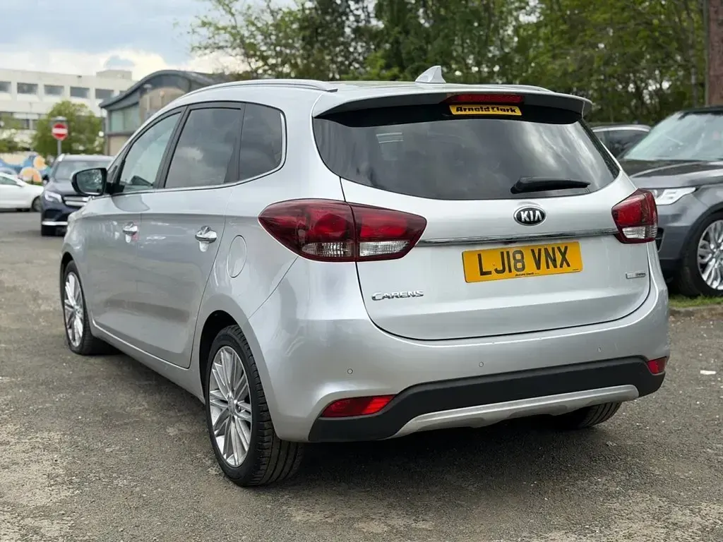 Used Kia Carens 139 HP (102 kW) 2018 Silver MPV