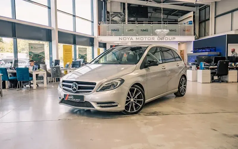 Used Mercedes B180 109 HP (80 kW) 2014 Hatchback