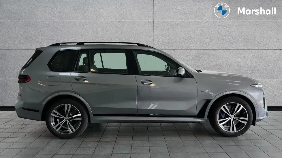 Used BMW X7 M Sport 352 HP (258 kW) 2024 Skyscraper grey metallic SUV
