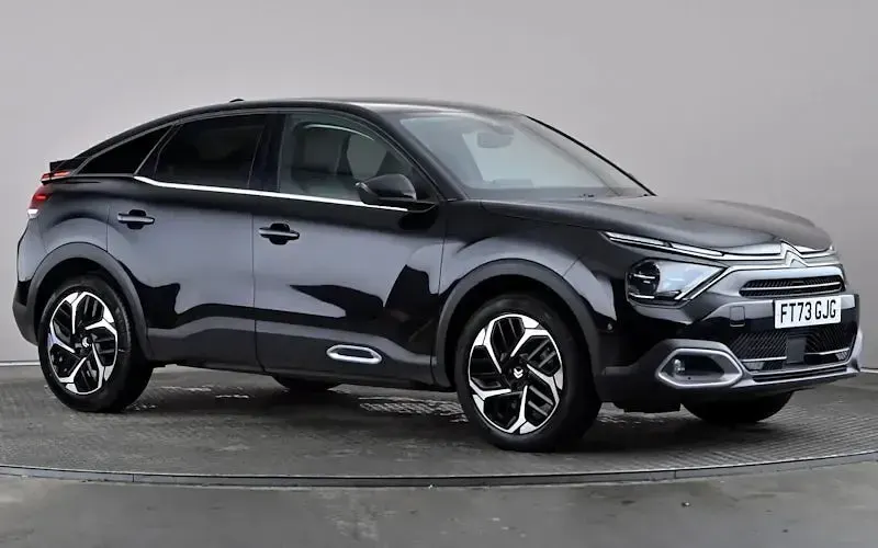 Used Citroën C4 PureTech 131 HP (96 kW) 2024 SUV