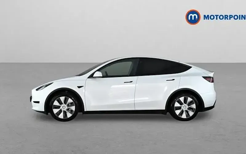 Used Tesla Model Y RWD 219 kW (299 HP) 2024 White SUV