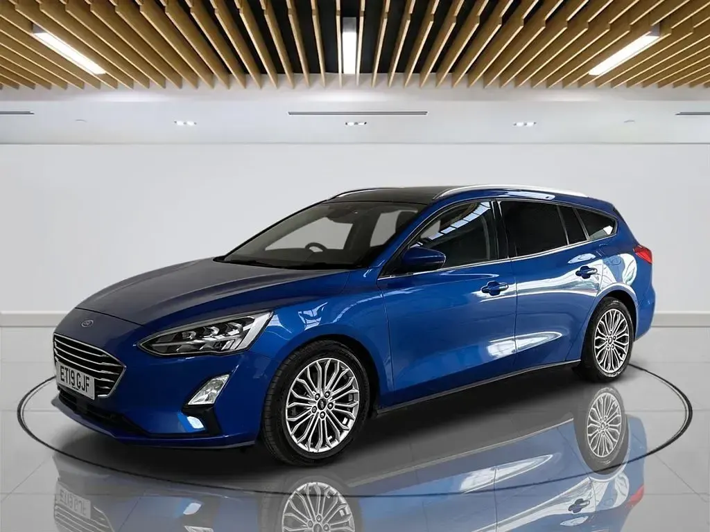 Used Ford Focus Titanium X 150 HP (110 kW) 2019 Blue Estate