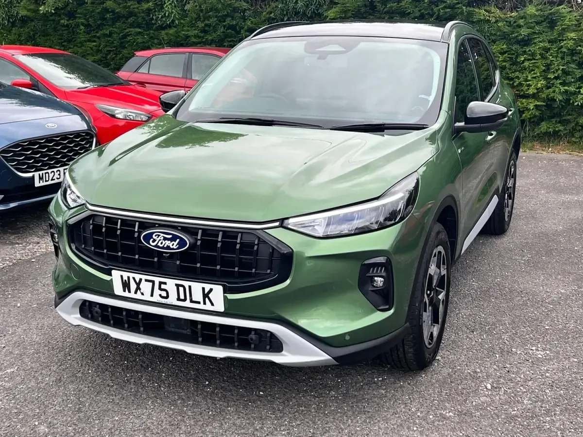 Used Ford Kuga Active 180 HP (132 kW) 2026 Green SUV