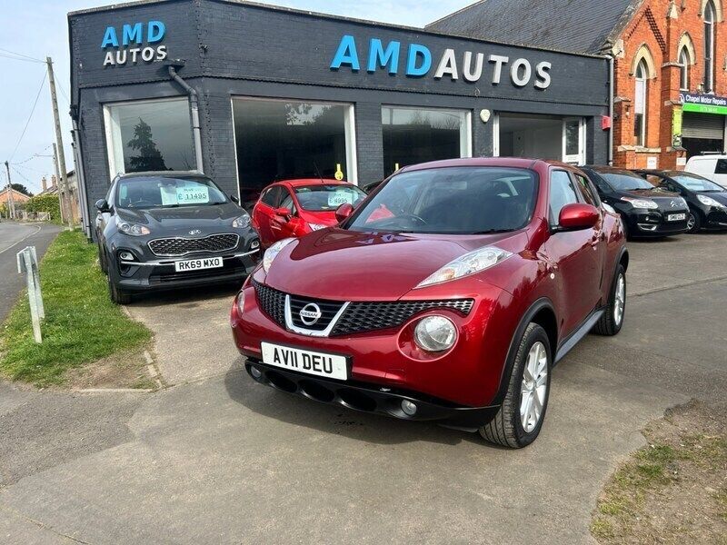 Red Used 2011 Nissan Juke Acenta SUV | £3,495 (Fair price) - Image 1/4