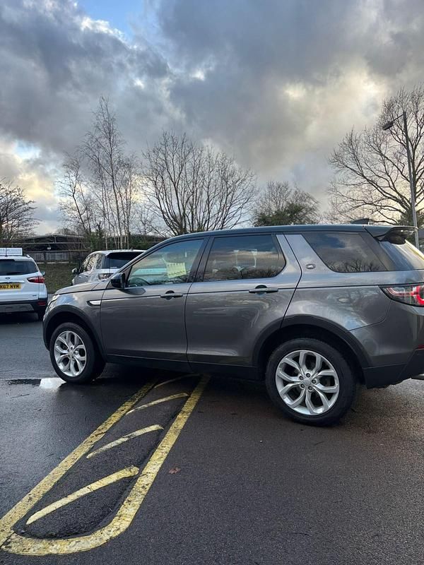 Used Land Rover Discovery Sport HSE 180 HP (132 kW) 2016 Grey SUV
