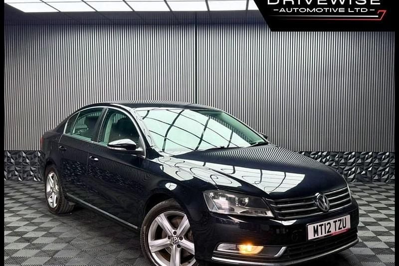 Used VW Passat SE 2012 Black Sedan