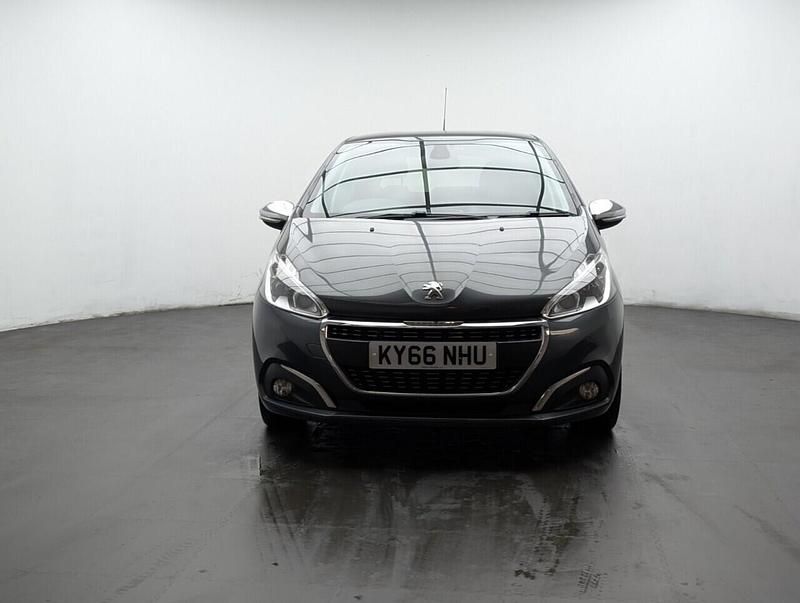 Used Peugeot 208 Allure 100 HP (73 kW) 2016 Grey Hatchback