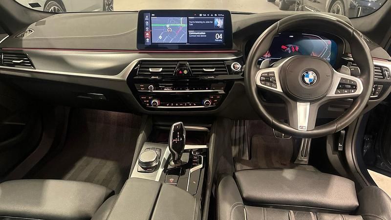Used BMW 520 M Sport 181 HP (133 kW) 2023 Blue Sedan