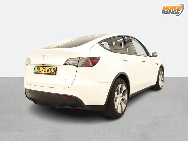 Used Tesla Model Y Long Range AWD 378 kW (514 HP) 2022 White SUV